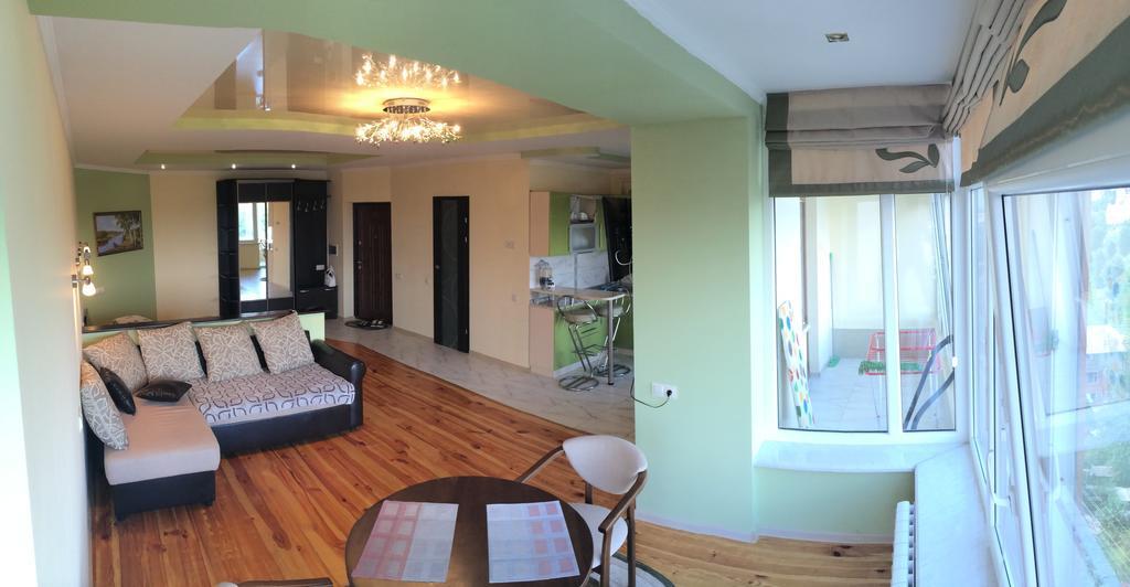 Apartments In The Center تريسكافيتس الغرفة الصورة