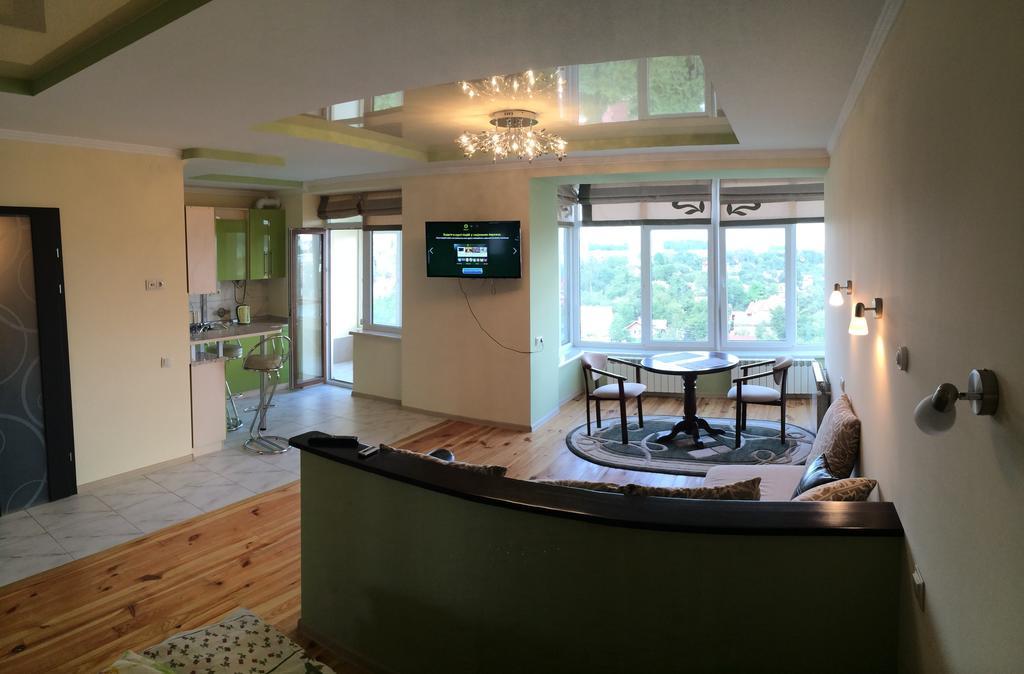 Apartments In The Center تريسكافيتس الغرفة الصورة